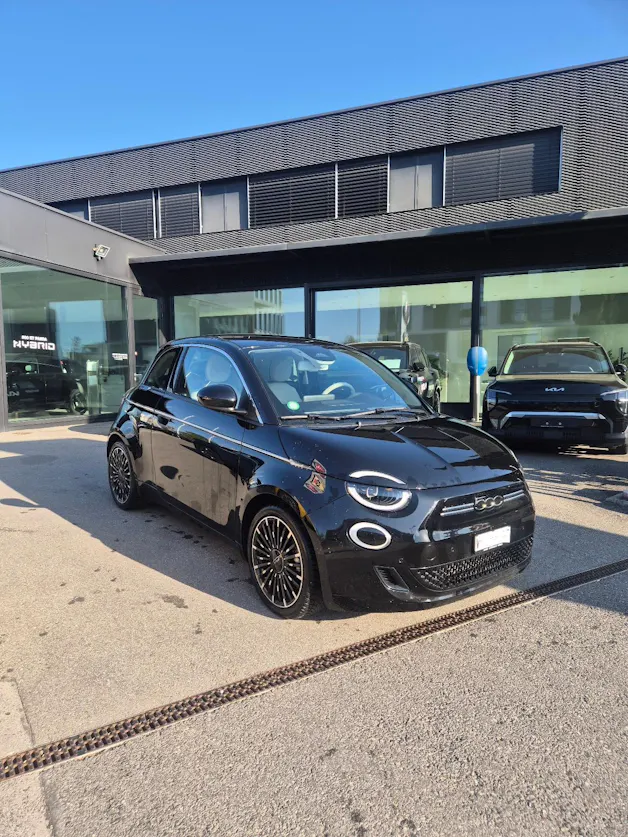 Fiat 500 La Prima by Bocelli