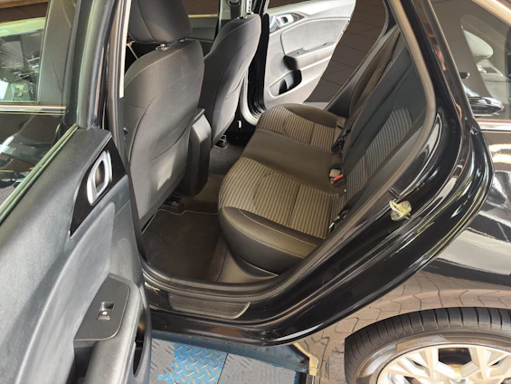 immagine del veicolo 10