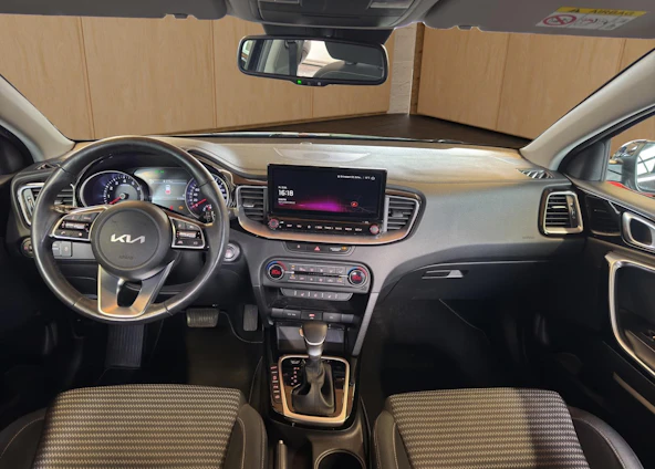 immagine del veicolo 9 immagine del veicolo 9