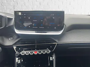 Peugeot 208 1.2 Hybrid 145 GT