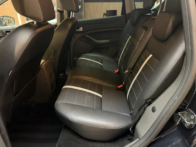 Ford Kuga 2.0 TDCi 140 Titanium