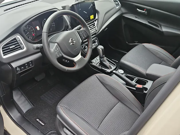 Suzuki S-Cross 1.4 T BLACK EDITION Top Hybrid 4x4