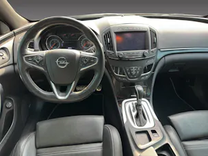 Opel Insignia Sports Tourer 2.8 V6 T 4x4 OPC