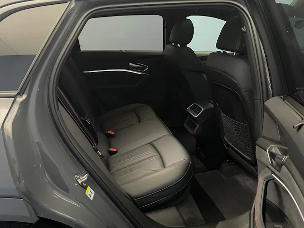 Audi Q8 e-tron 50 S Line quattro