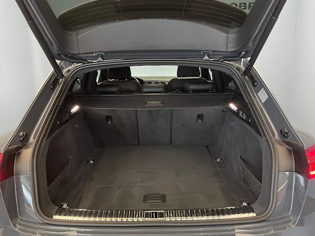 Audi Q8 e-tron 50 S Line quattro
