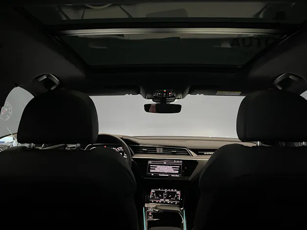Audi Q8 e-tron 50 S Line quattro