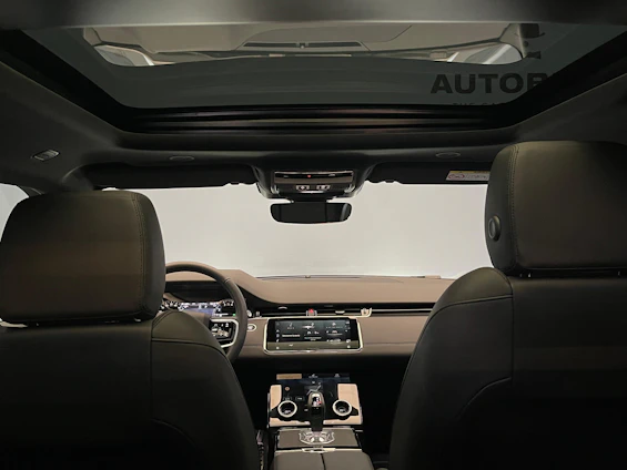 Vehicle image 10 Vehicle image 10