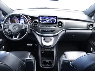 Mercedes-Benz V 300 d Swiss Edition AMG Line lang Van
