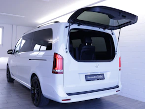 Fahrzeugbild MERCEDES-BENZ V 300 d Swiss Edition AMG Line lang Van