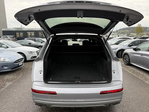 Audi Q7 3.0 V6 TDI quattro T-Tronic
