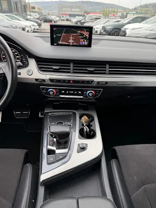 AUDI Q7 3.0 V6 TDI quattro T-Tronic