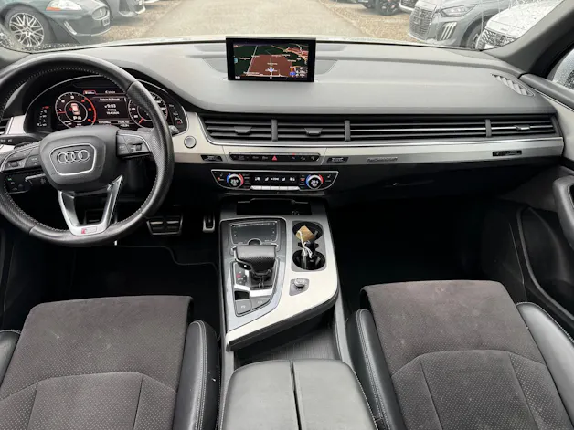 Audi Q7 3.0 V6 TDI quattro T-Tronic