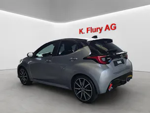 Toyota Yaris 1.5 VVT-i HSD GR Sport