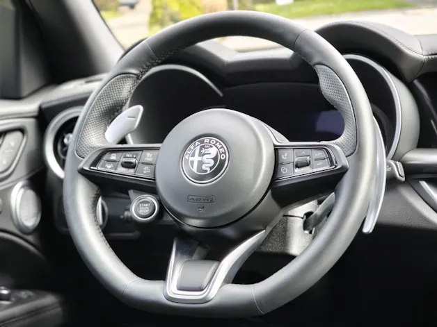 Alfa Romeo Stelvio 2.0 Q4 280 Veloce Pack Tow Hook
