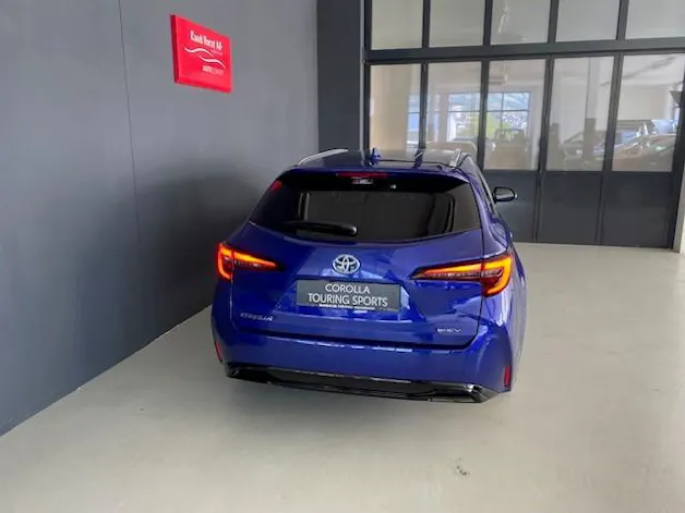 Toyota Corolla Touring Sports 2.0 HSD Swiss Edition