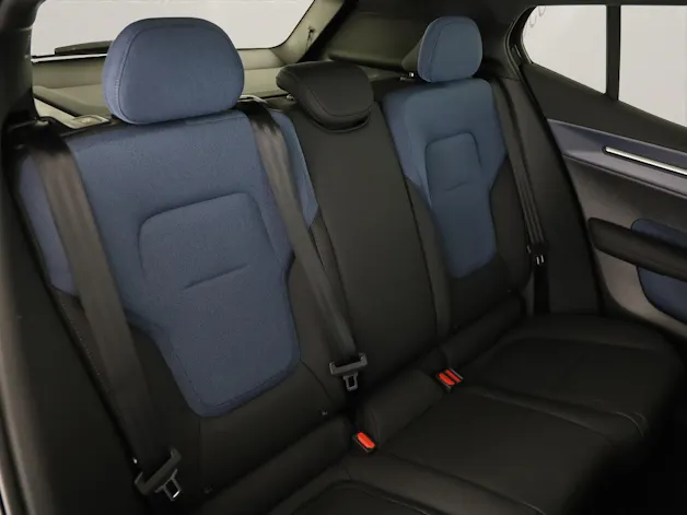 Volvo EX30 E60 Twin Ultra Performance AWD Black Edition