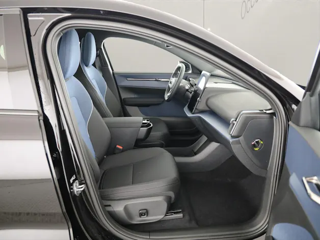 Volvo EX30 E60 Twin Ultra Performance AWD Black Edition