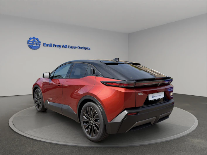 immagine del veicolo TOYOTA C-HR+