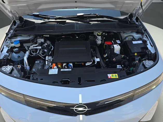 Opel Astra-e Sports Tourer Ultimate
