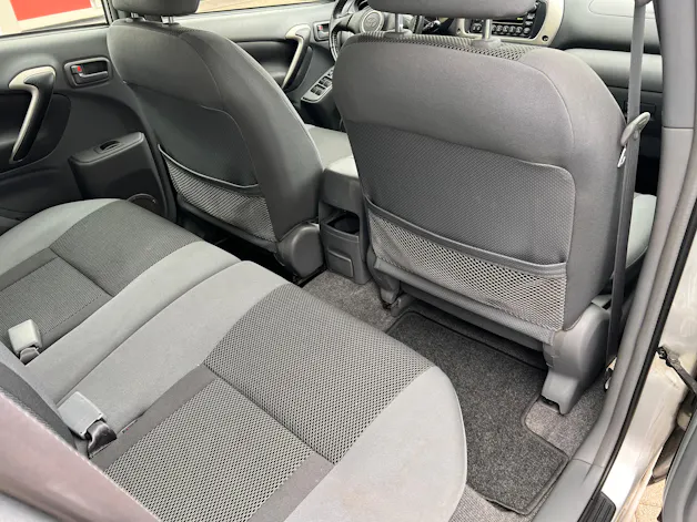 Toyota RAV4 2.0i-16V Linea Sol