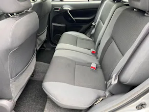 Toyota RAV4 2.0i-16V Linea Sol