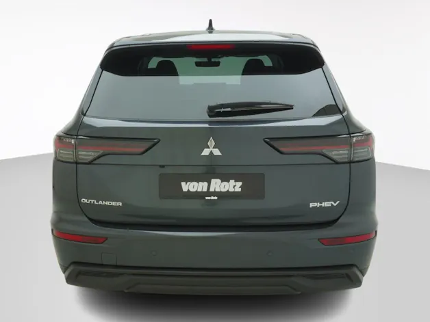 Mitsubishi Outlander 2.4 PHEV Invite 4x4