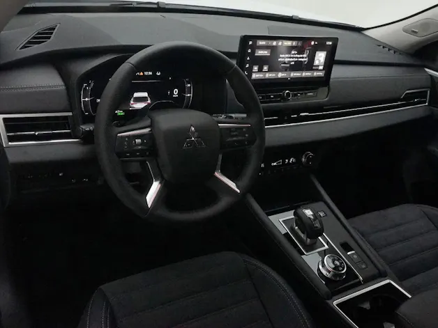 Mitsubishi Outlander 2.4 PHEV Invite 4x4