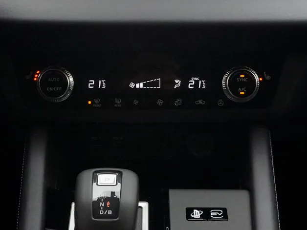 Mitsubishi Outlander 2.4 PHEV Invite 4x4