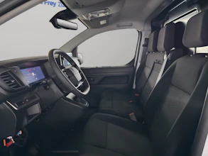 https://vehicle.imgix.net/4269630/3d94b78f-5dcc-468f-9cac-2ea5380518b1.jpg