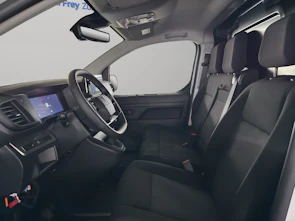 image du véhicule PEUGEOT Expert Kaw. Standard 2.2 BlueHDi 150 S/S