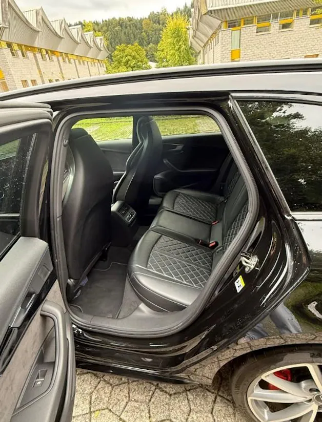 Audi S4 Avant 3.0 V6 TFSI quattro S-Tronic