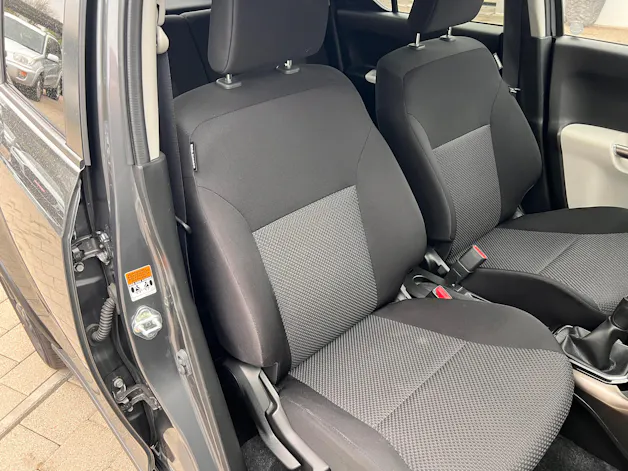 Suzuki Ignis 1.2 Compact Top