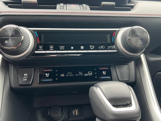 Fahrzeugbild 14 Fahrzeugbild 14