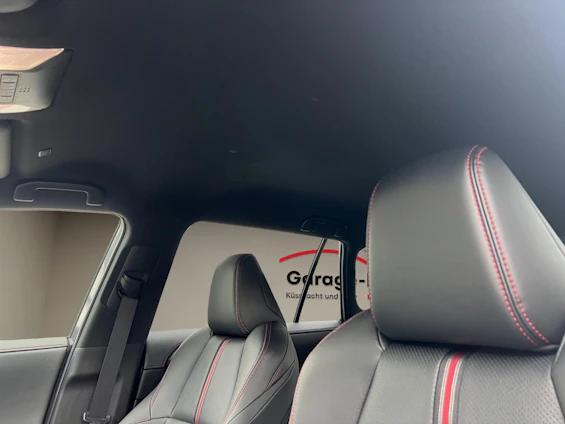 Fahrzeugbild 9 Fahrzeugbild 9