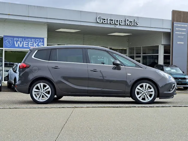Opel Zafira Tourer 1.6 CDTI 136cv Sport (7 places - crochet)
