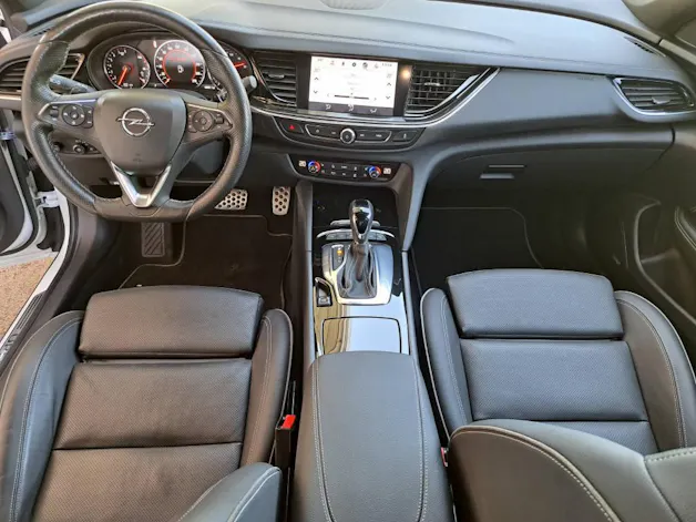 Opel Insignia Grand Sport 2.0 T 260cv Excellence 4x4