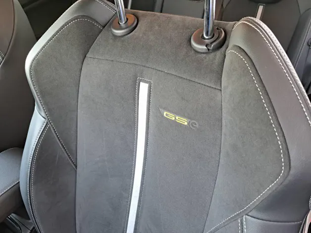 Opel Grandland 1.6 T PHEV 300cv GSE 4x4 (crochet)