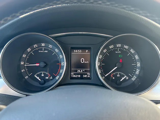 Škoda Superb 2.0 TDI 140 Elegance DSG S/S