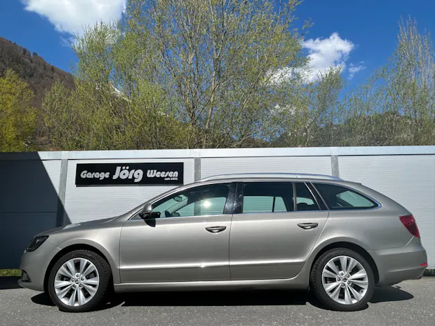 Škoda Superb 2.0 TDI 140 Elegance DSG S/S