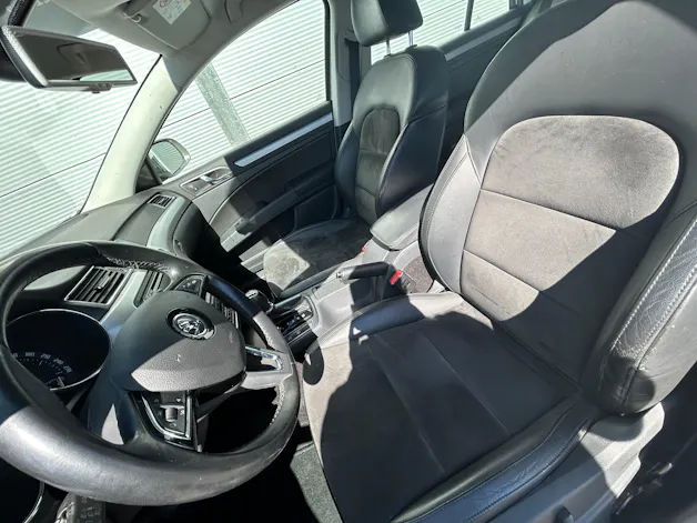 Škoda Superb 2.0 TDI 140 Elegance DSG S/S