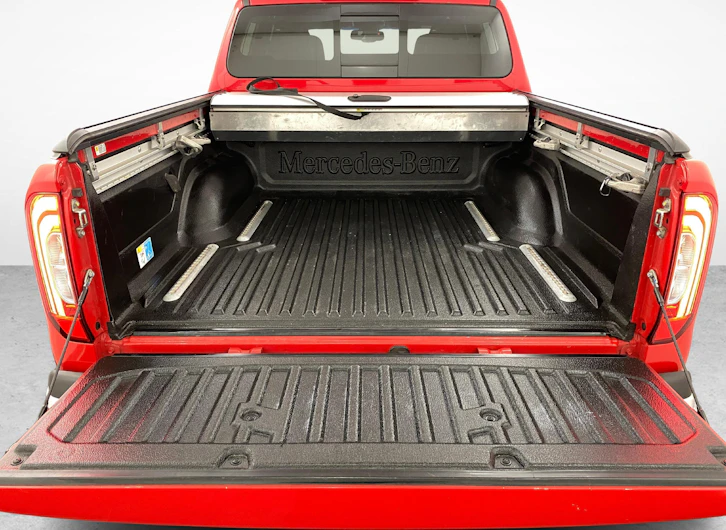 image du véhicule MERCEDES-BENZ X-CLASS