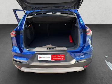 MITSUBISHI GRANDIS 13