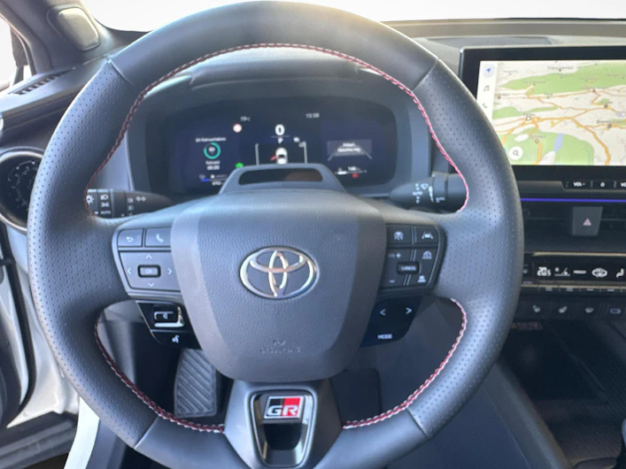 Fahrzeugbild TOYOTA C-HR