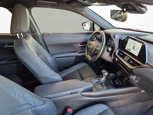 Lexus UX 250h Comfort / Jetzt mit attraktivem 0.9% Leasing!