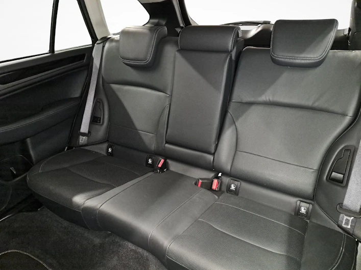 Fahrzeugbild SUBARU OUTBACK