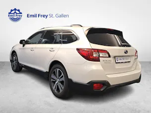 Subaru Outback 2.5i Luxury