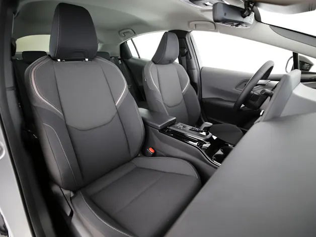 Toyota Prius 2.0 Plug-In-Hybrid Style