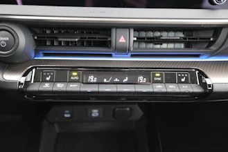 https://vehicle.imgix.net/4269903/59c9c2e0-2543-4bc0-aa21-7cc6461ff13a.jpg