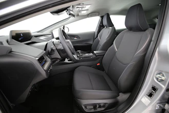 https://vehicle.imgix.net/4269903/8f6dc515-e41f-4557-beb9-402883a16e73.jpg