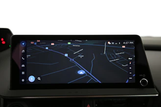 https://vehicle.imgix.net/4269903/9c97dd28-be82-4793-9fba-4b6e15546217.jpg